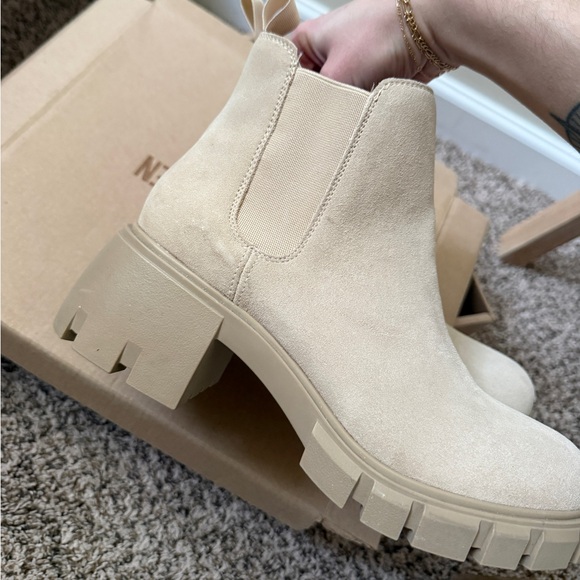 Steve Madden Howler Boot - Picture 5 of 8